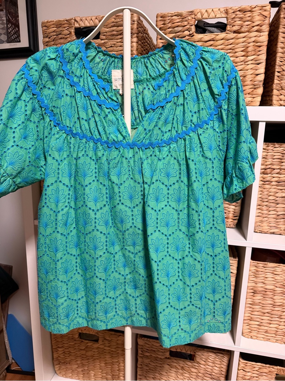 Umgee Green & Teal Printed Ruffled Yoke Women’s Top